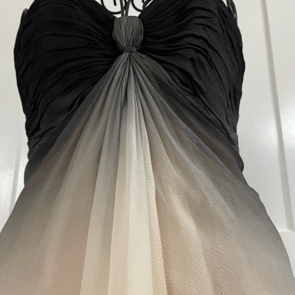 Kevan Hall Designer Gown - Picture 3 of 9